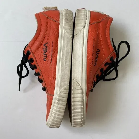 Vans X NASA Old Skool Space Voyager Orange Lace Up Low Top Sneaker Shoes SZ 7.5 - Picture 2 of 12